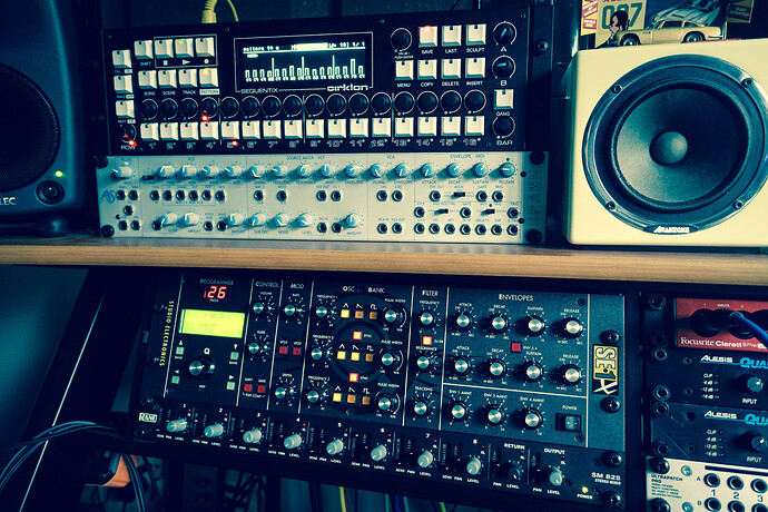 studio 26 (1 of 1)