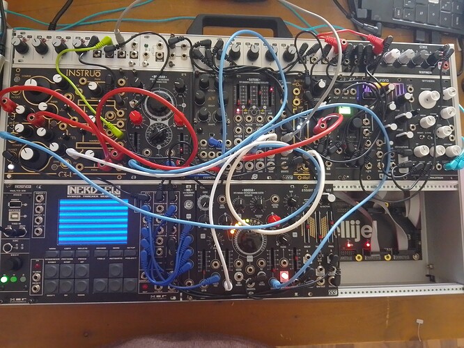 17136120660771962459637074477250