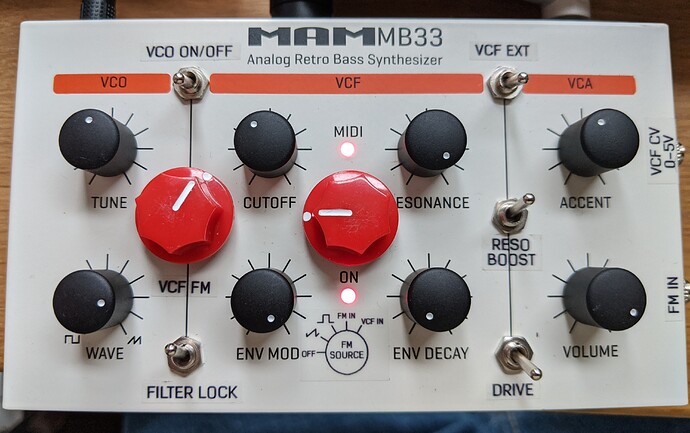 mb33