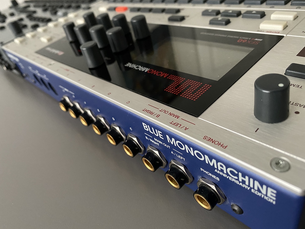 Just got a Blue MonoMachine (Anniversary edition