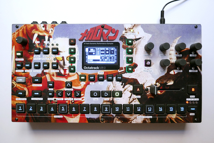 octatrack-mk2-skin-megaloman_01-cremacaffe-design