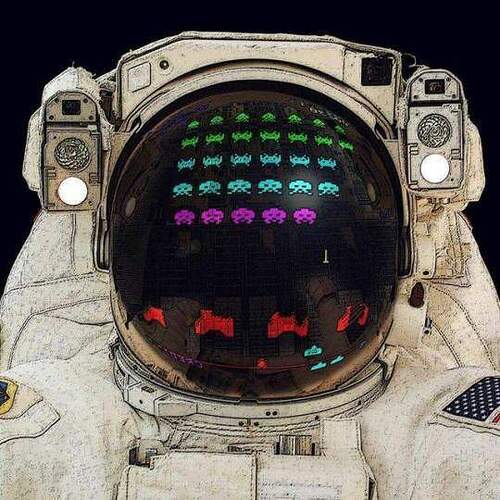 astronaut space invaders