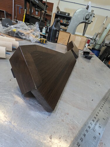 PXL_20251107_223908828