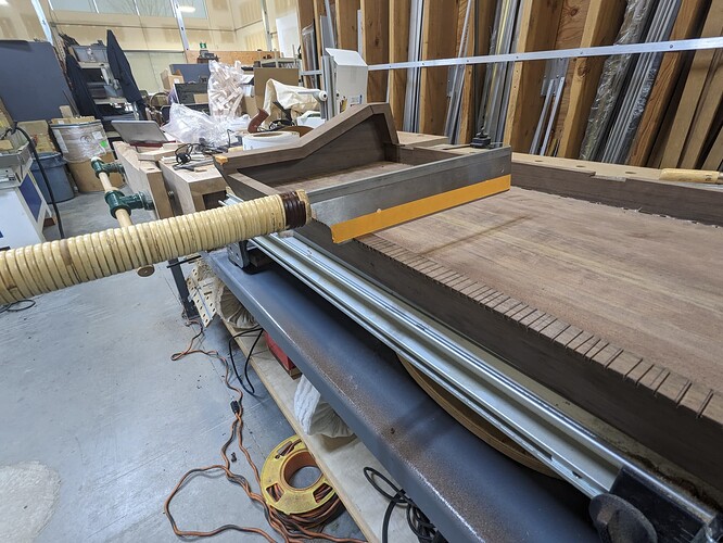 PXL_20251107_184409131