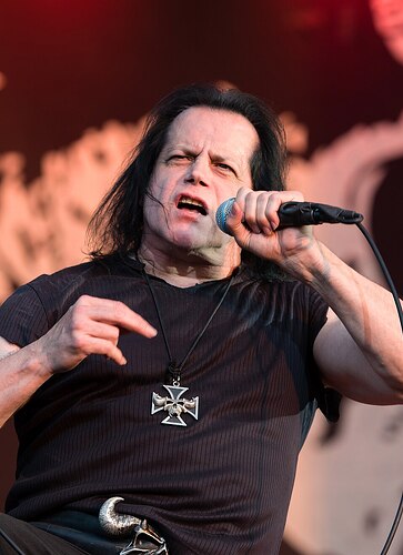 1769021447359376092561215875147