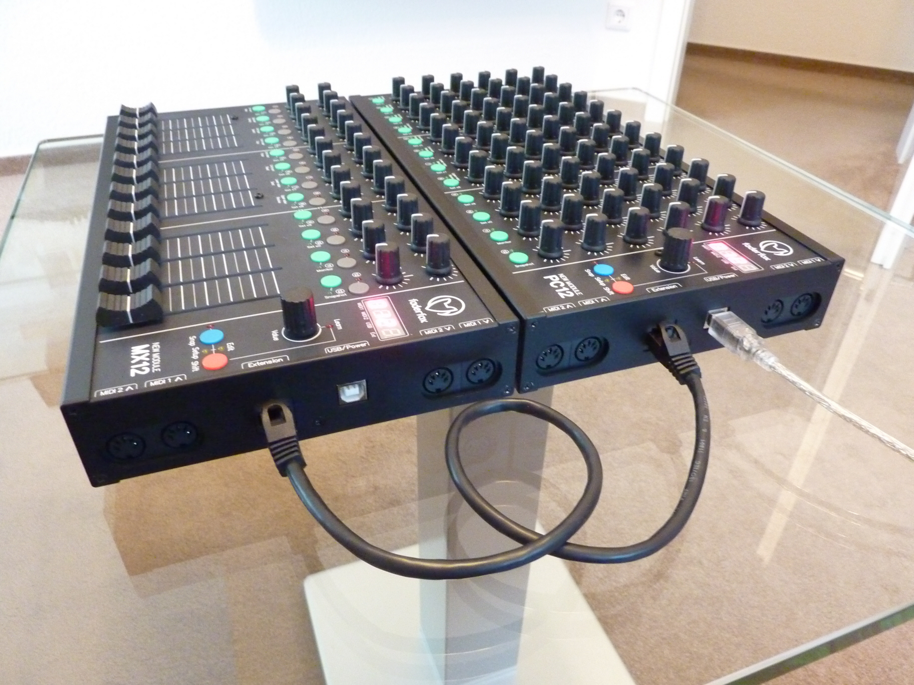 DTM・DAW Faderfox PC12 FaderFox PC-12 / The PERFECT Midi Controller for DAWLESS Set