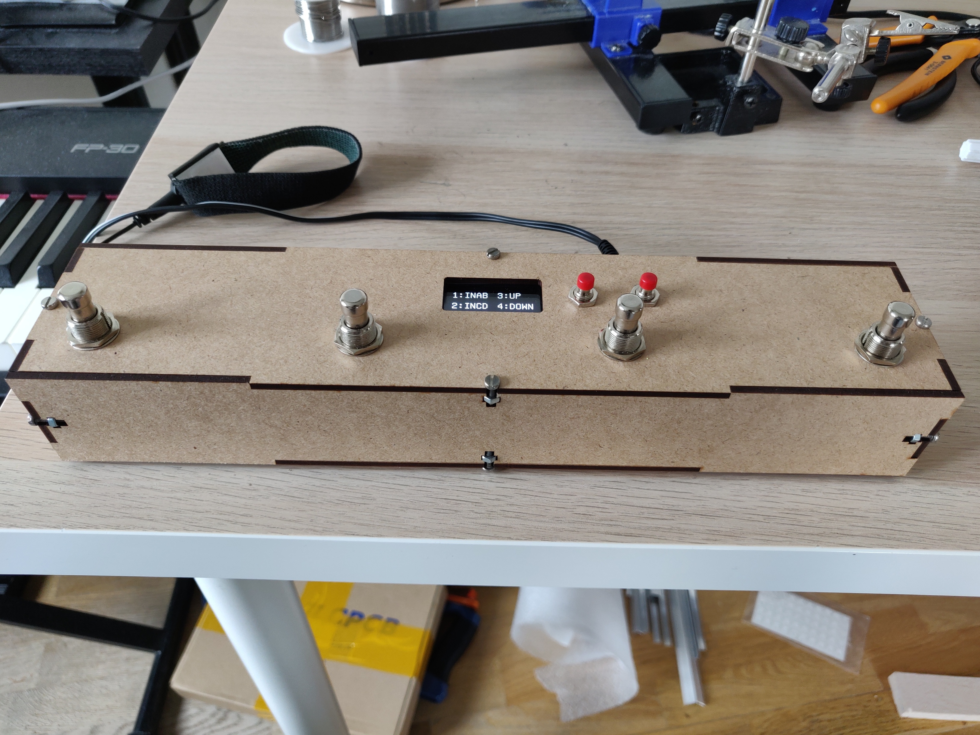 longsword pedal Electronic Audio Experiments Overdrive – Round Hill Music Co Model:Run Mini Baseball-Handschuh und Ball-Set MLB® Specifications Bypass Curling apparel