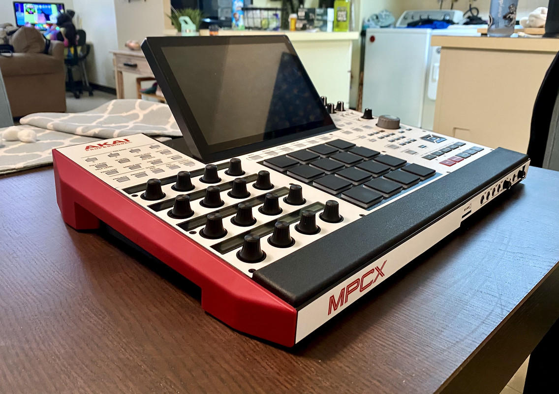Red Mpc MPC Thread : MPC Live - MPC X - MPC One (Part 2) - #482 by L - Other ...