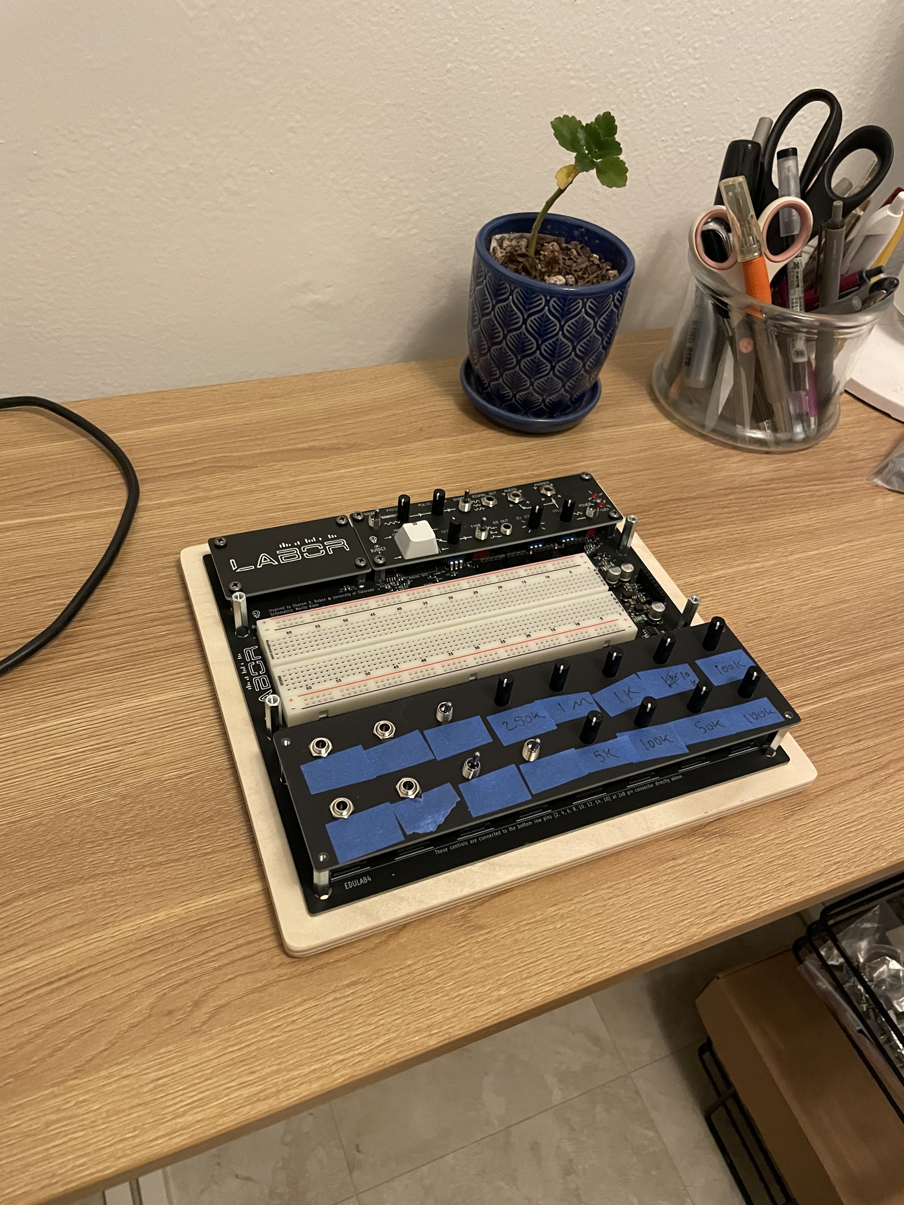Circuit nerds - Erica Synths Labor - Other Gear - Elektronauts