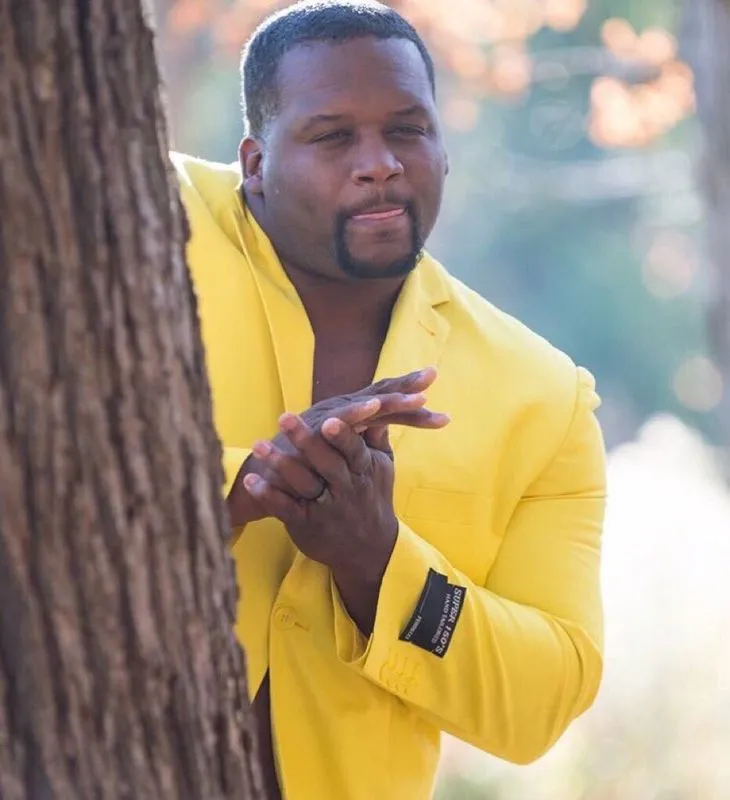 black-guy-hiding-behind-tree-meme-template-full-80d771c5