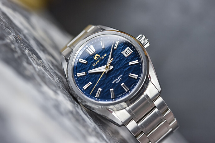 Grand-Seiko-Evolution-9-140th-Anniversary-Limited-Edition-SLGA007-lake-suwa-review-6-1536x1025