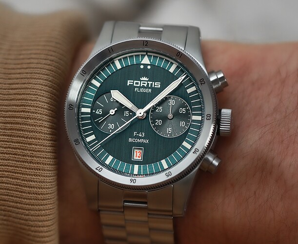 F4240008_Flieger_F-43_Bicompax_Petrol_Block_Bracelet5