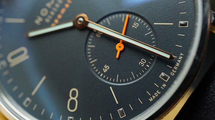 DE364091-9027-4D1C-84C0-85577170D208_1_201_a