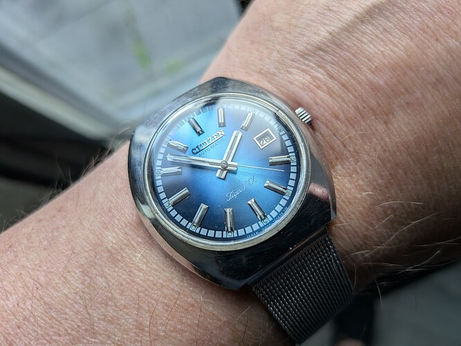 PXL_20251126_125238697.MACRO_FOCUS