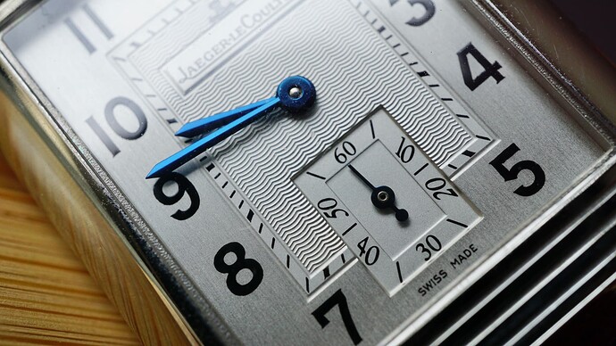 0E5DBEA2-B460-4455-BB14-89449DFCE1E6_1_201_a