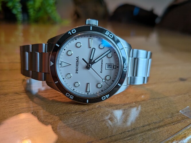 PXL_20251124_142336748.MACRO_FOCUS