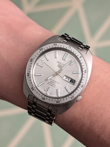 PXL_20251103_060339560