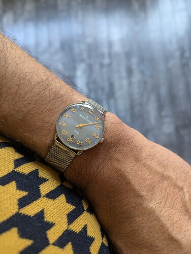 PXL_20251107_122536611