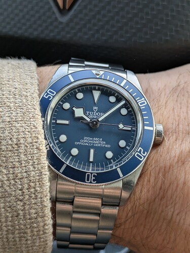 PXL_20251218_090837657