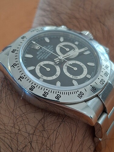 17626981488599089892936861704204