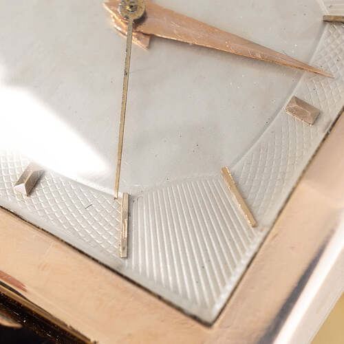 W-3416UniversalGeneve_0015_8ba01e06-894b-4a35-a1a6-446d171bffbf