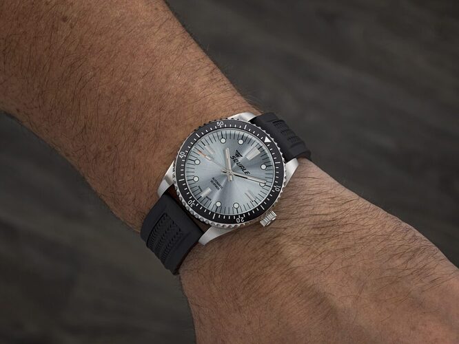 Squale-Montauk-Dive-Watch-24-1024x768