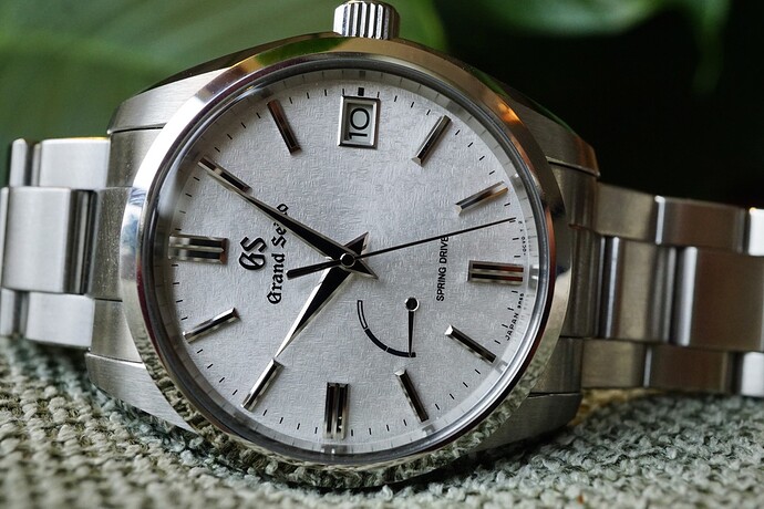 595C0CD7-17DA-40A1-BF37-B53EFEF08305_1_105_c