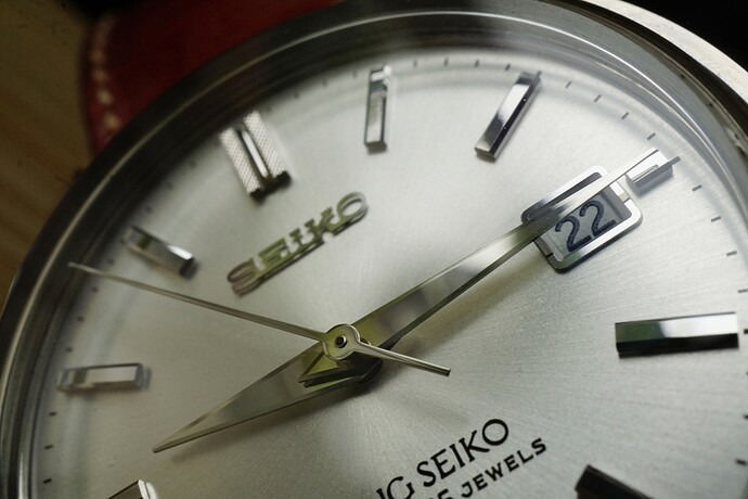 2439252F-33C2-4D27-9E4C-3B9EED03E83A_1_105_c