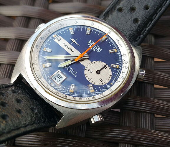 Vintage_Heuer_Calibre11_Blue_Dial