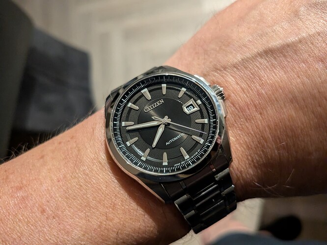 PXL_20251019_174809207.MACRO_FOCUS