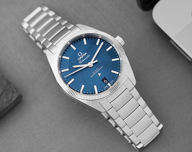 omega-constellation-130-30-39-21-03-001-multiple-1