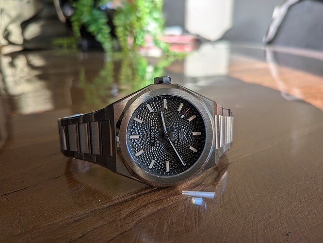 PXL_20251121_134023944.MACRO_FOCUS