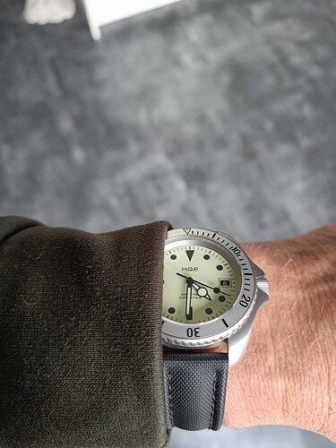 17624429970571612306682938742327