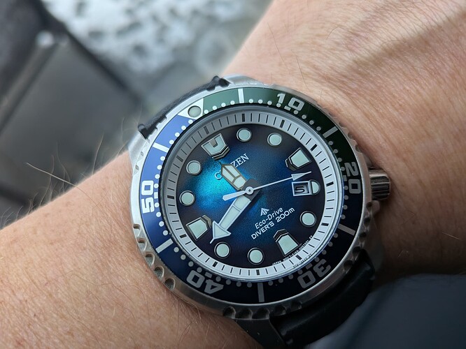 PXL_20260105_104214009.MACRO_FOCUS