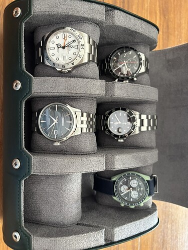 20101203-D8E8-4E3C-A156-D85625F9F095_1_105_c