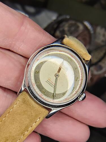 Atlantic met rechromed kast