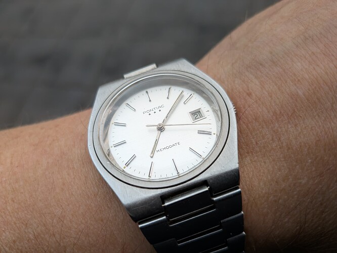 PXL_20251004_170816074.MACRO_FOCUS