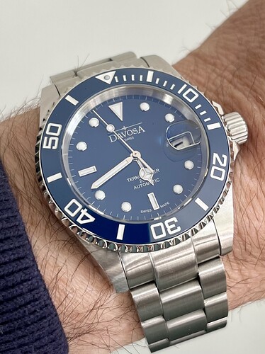 Te koop Davosa Ternos Ceramic Diver 40mm €399,-