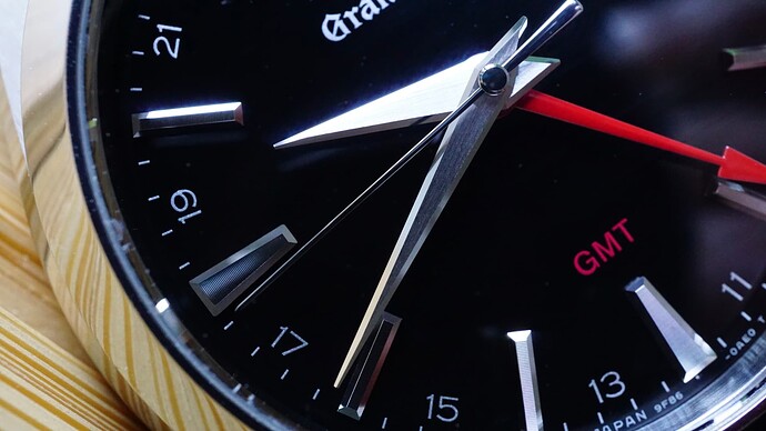 81D18738-E7B0-48AF-8E68-34A9E48B8B15_1_201_a