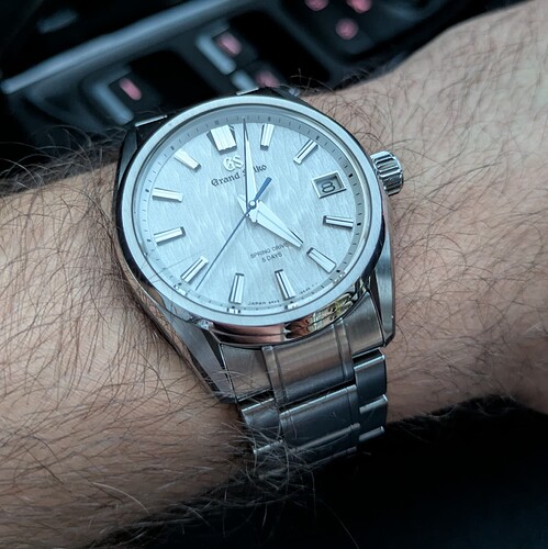 PXL_20251108_160245455