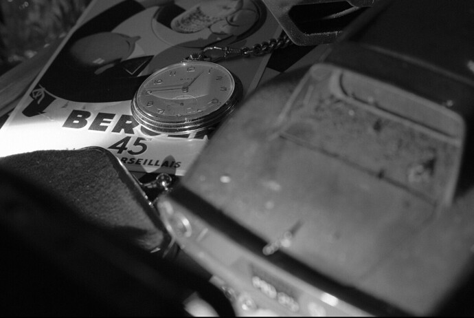 Screenshot_2025-11-18-19-06-50-101_com.google.android.apps.photos-edit