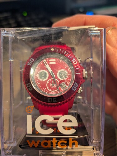 PXL_20251208_1454216141