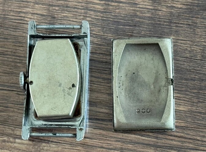 Screenshot_2025-12-06-16-26-01-933_fr.vinted-edit