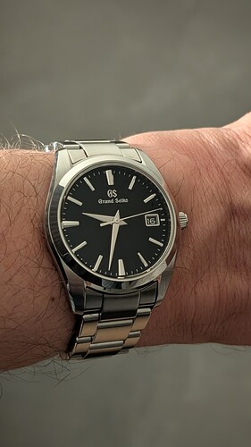 PXL_20251116_203315261