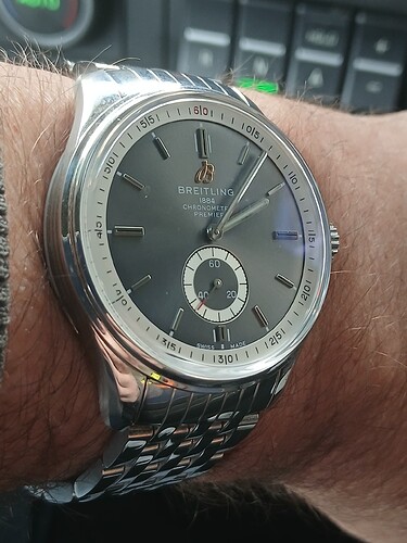 17659767232797435280426169831205