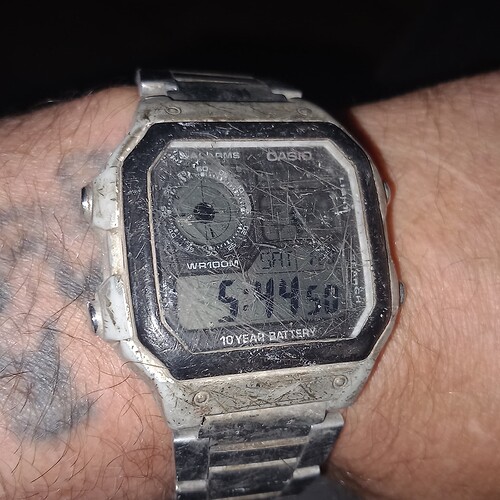 17536743981975337010138070843360