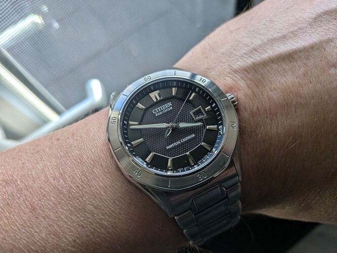 PXL_20250922_134904980.MACRO_FOCUS