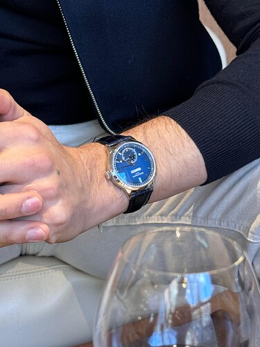 e9fc9a76-a751-4380-82b8-ab8f67e6e919