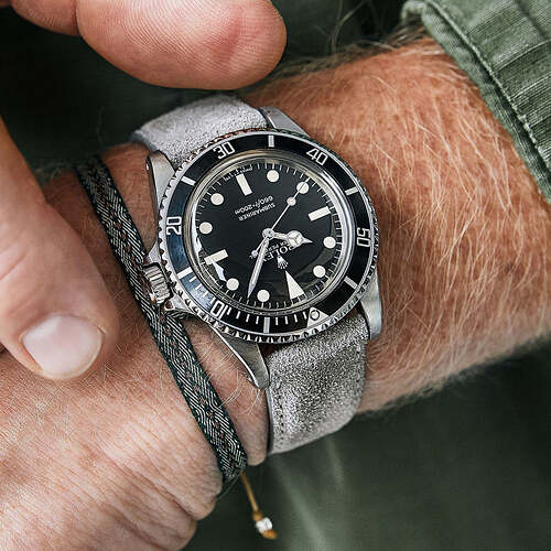 Blue_Label_Rolex_5513_Submariner_Leather_Strap_01B_LR_ab40f1a5-b221-455d-a767-827a11d5efef