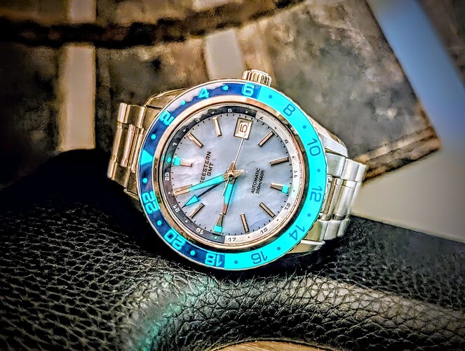 PXL_20251205_201404826.PORTRAIT.ORIGINAL~2